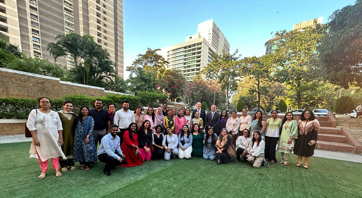 The-palcare-team-with-the-eminent-visitors-from-harvard-medical-school